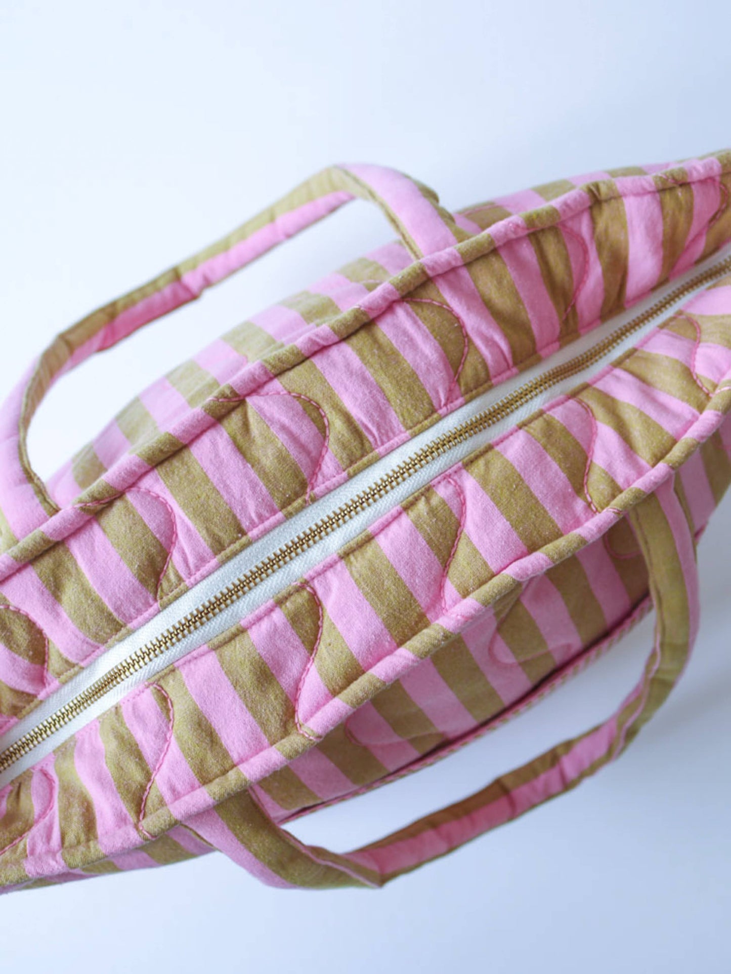 Lilac Sprout Quilted Bag - Mosey Me