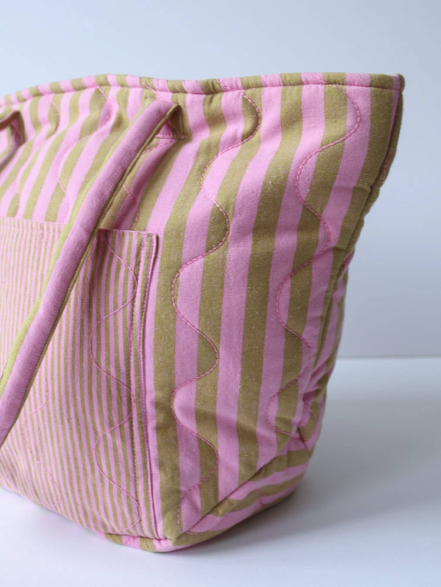 Lilac Sprout Quilted Bag - Mosey Me
