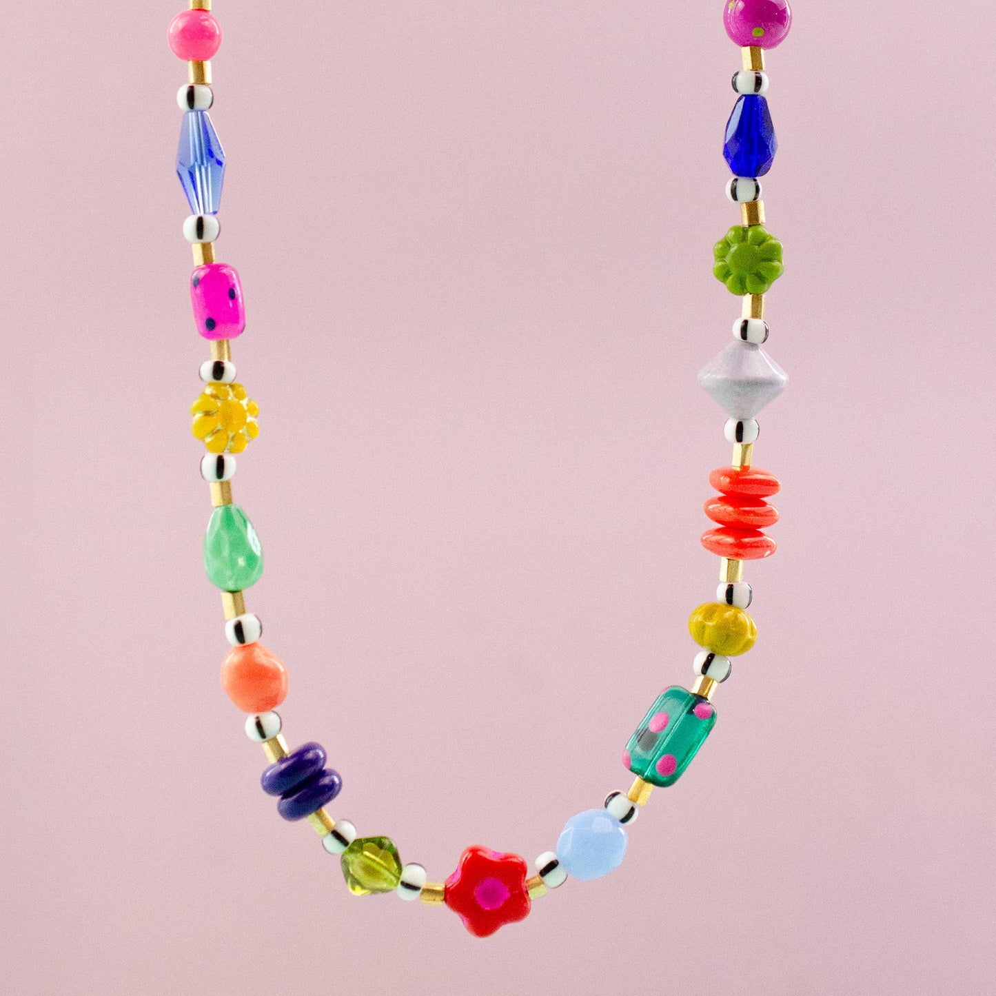 Jill Makes - Colorful Beaded Flower Necklace
