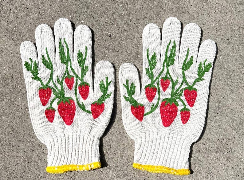 Strawberry Kids Gardening Gloves