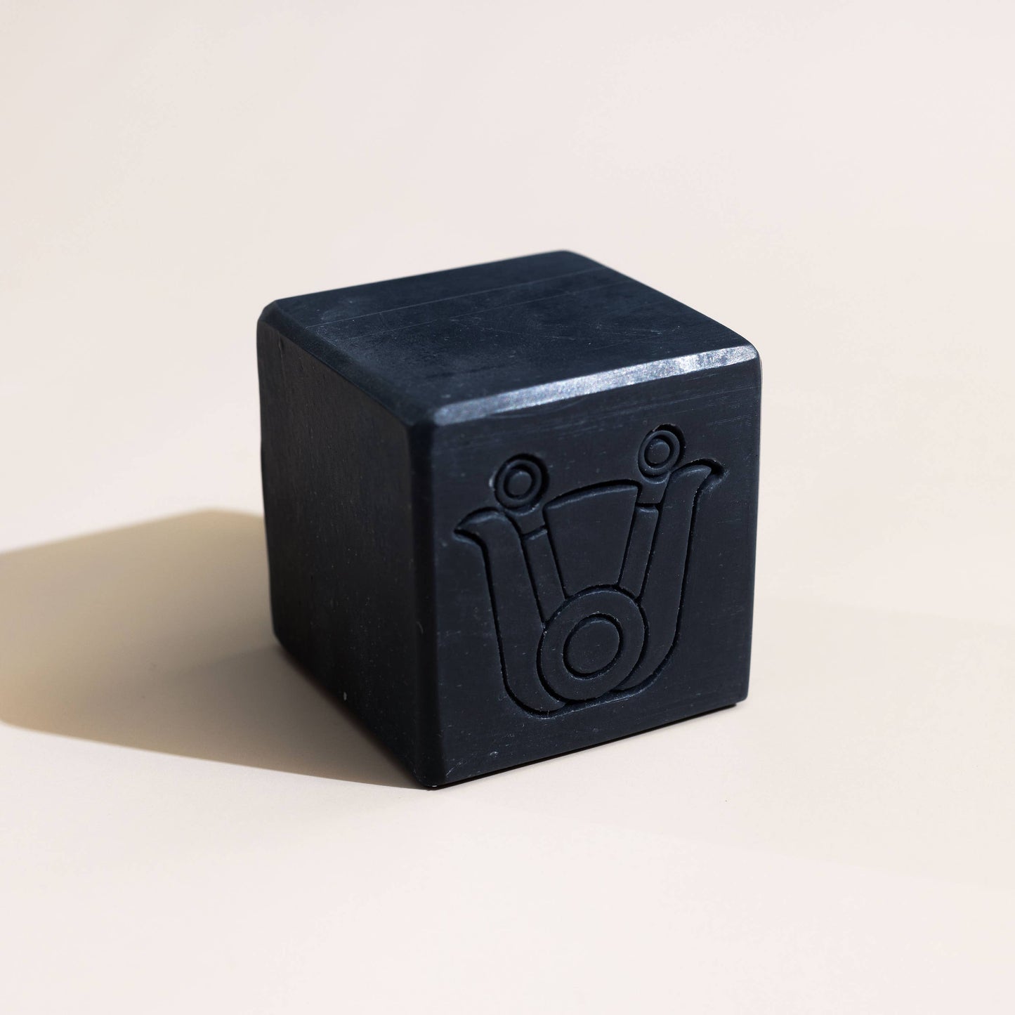 Paca Botánica - LUNA - Detoxifying Charcoal + Bentonite Clay Soap