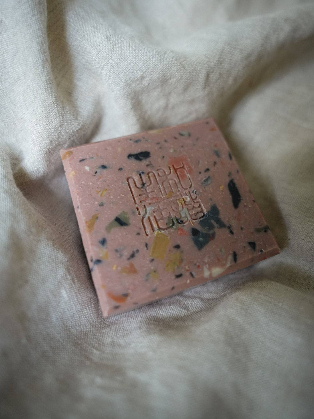 Even Keel - Somosomo: BIODEGRADABLE CLAY BAR