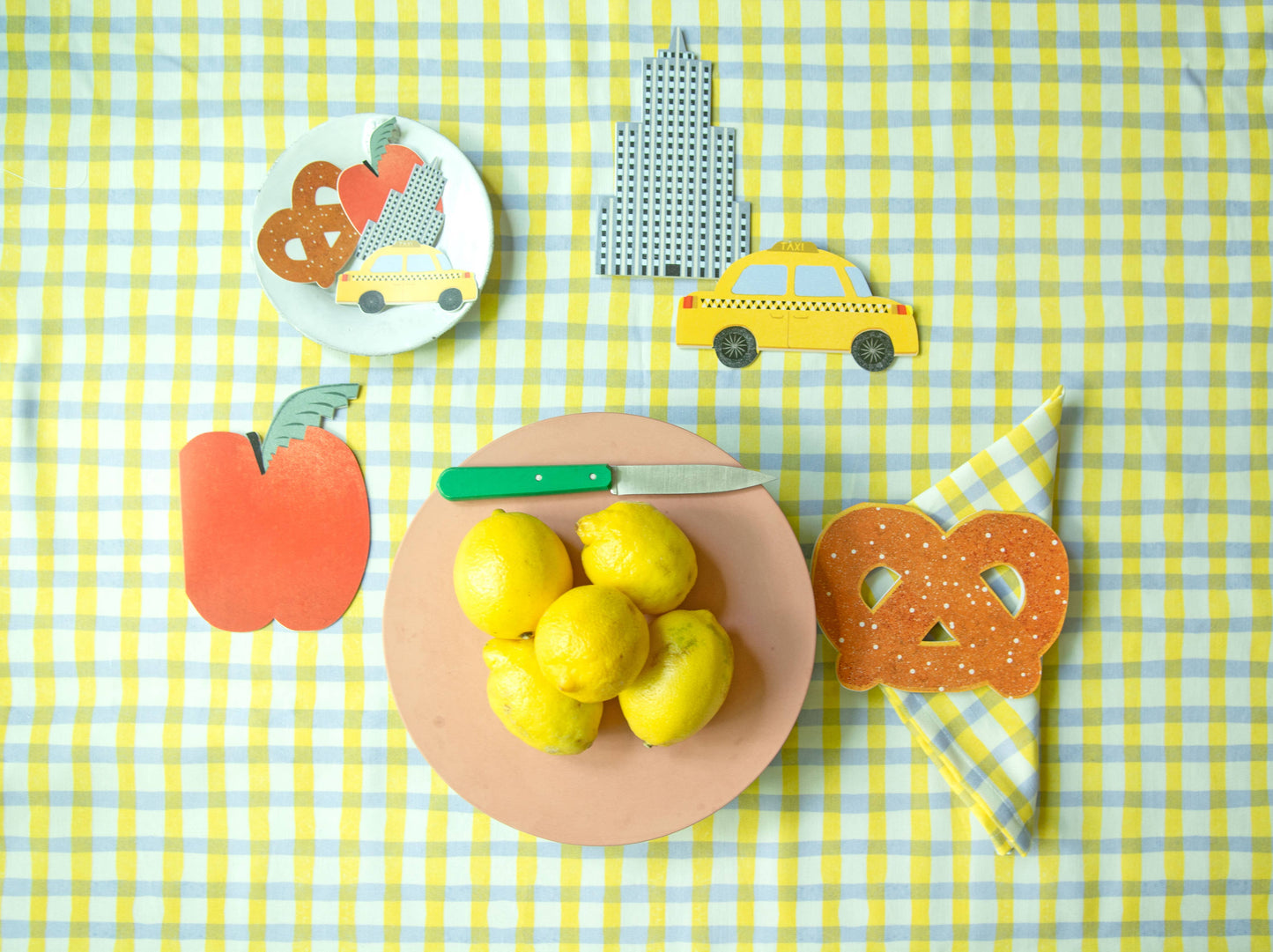 Pretzel Card - NYC Collection Die Cut